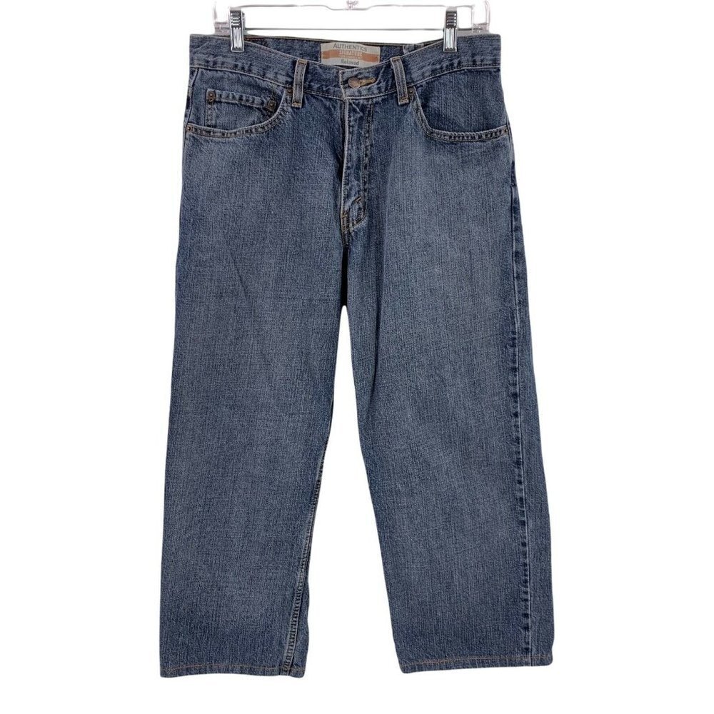 Levi's Relaxed Straight Leg Medium Wash Cropped Jeans Size 30